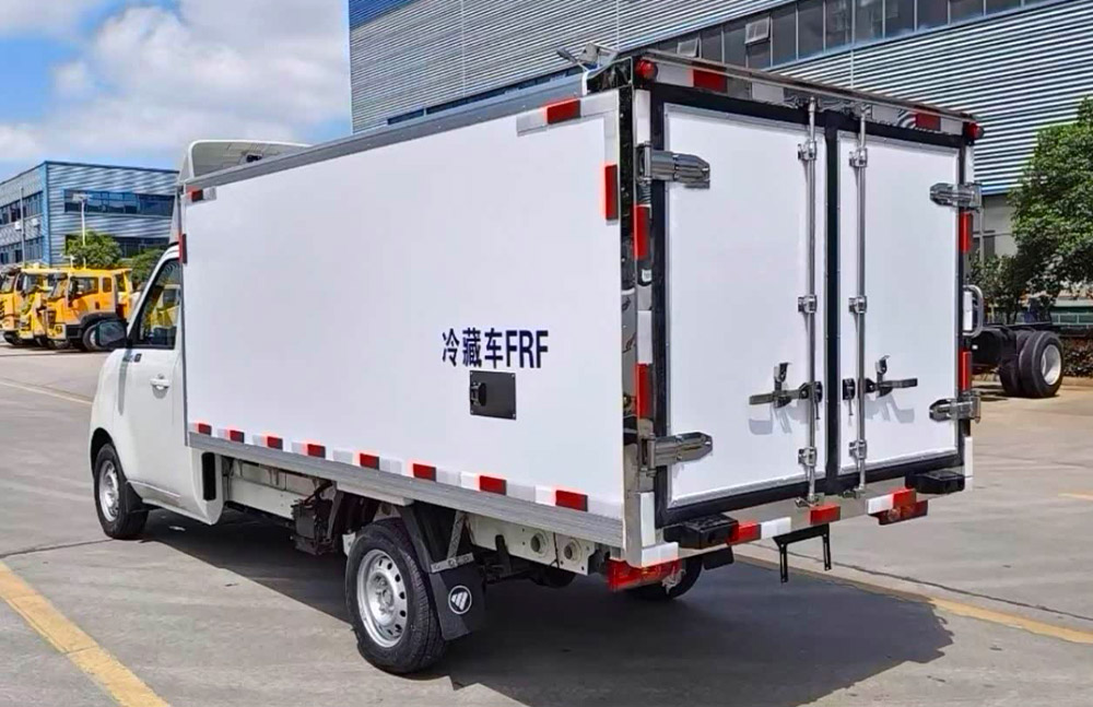 Foton Xiangling Q-EV interior